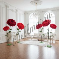 Аренда ростовых цветов из бумаги "Пионы красные"